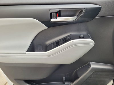 2023 Toyota Highlander Hybrid XLE