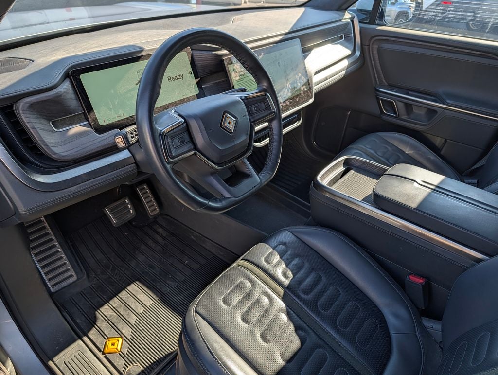 2023 Rivian R1S Adventure