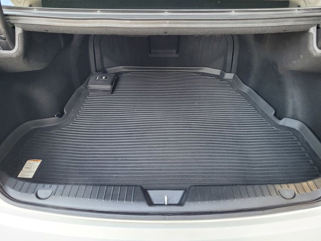 2014 Kia Cadenza Limited