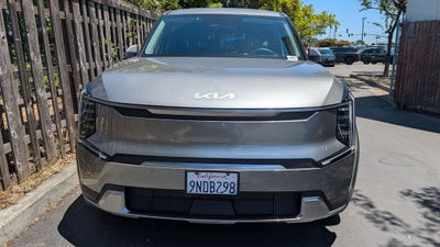 2024 Kia EV9 Light Long Range