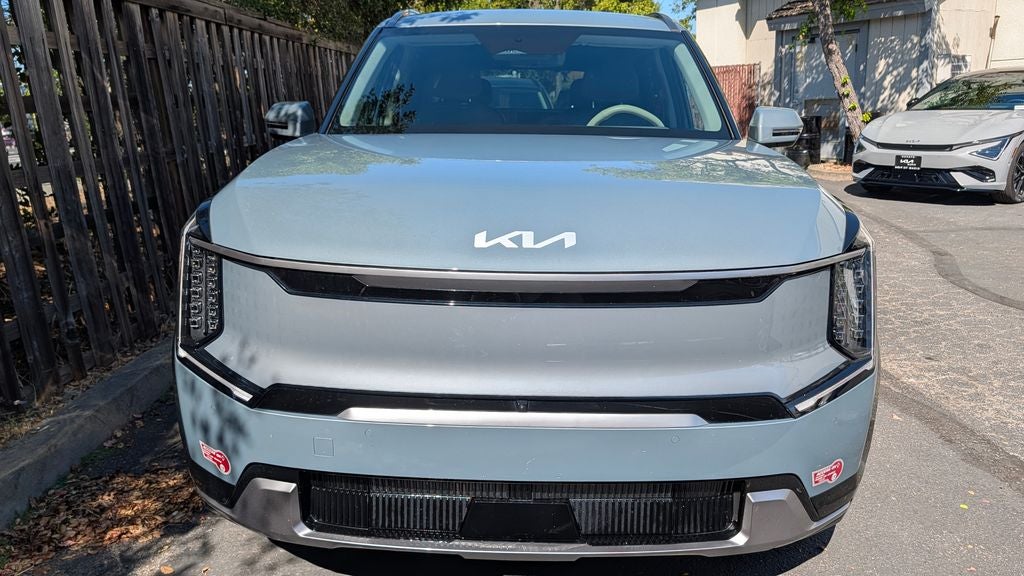 2024 Kia EV9 Land