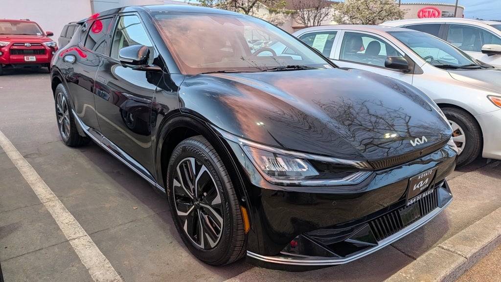 2023 Kia EV6 Wind