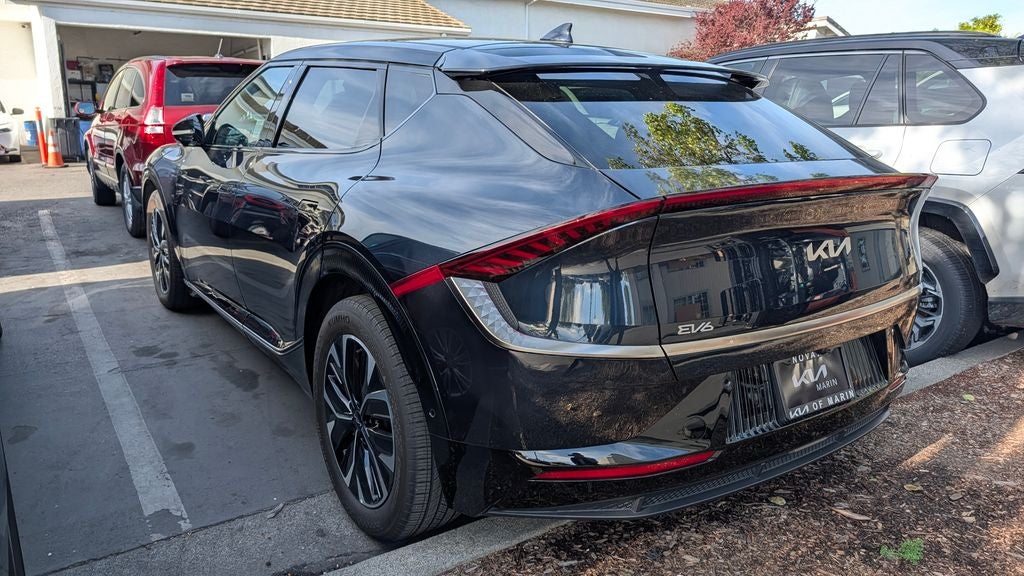 2024 Kia EV6 Wind