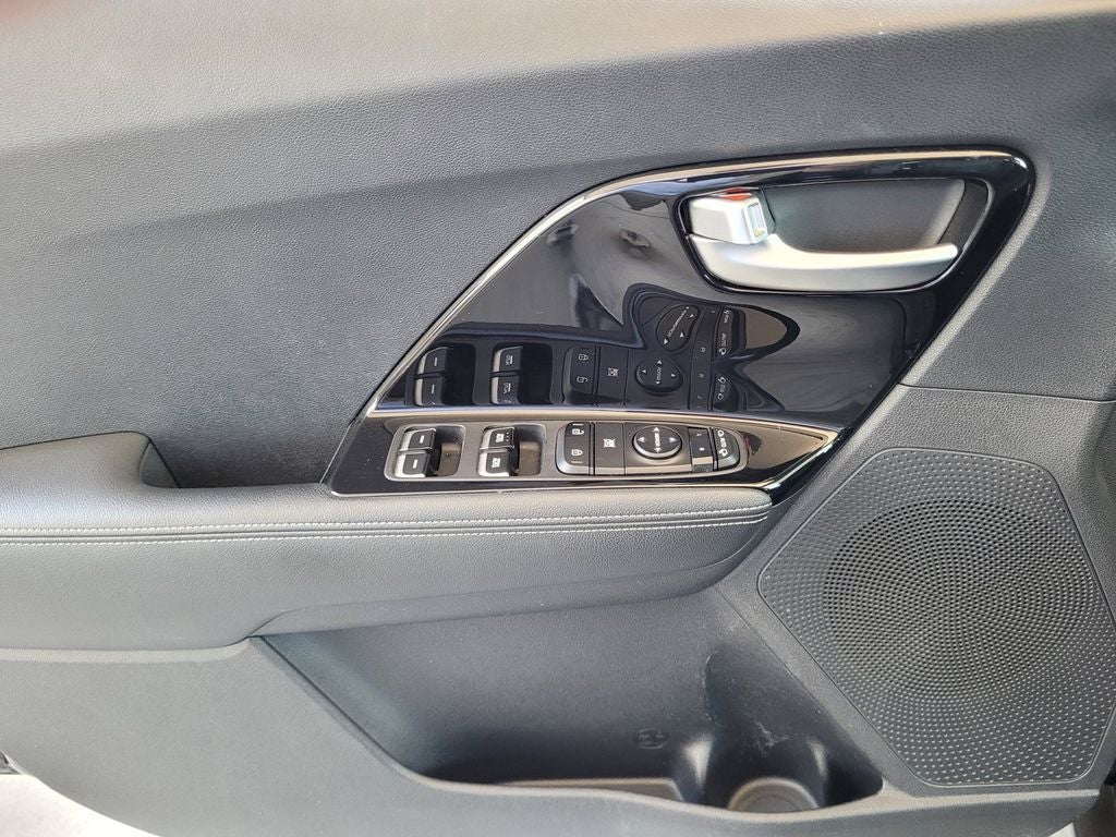 2019 Kia Niro Plug-In Hybrid EX