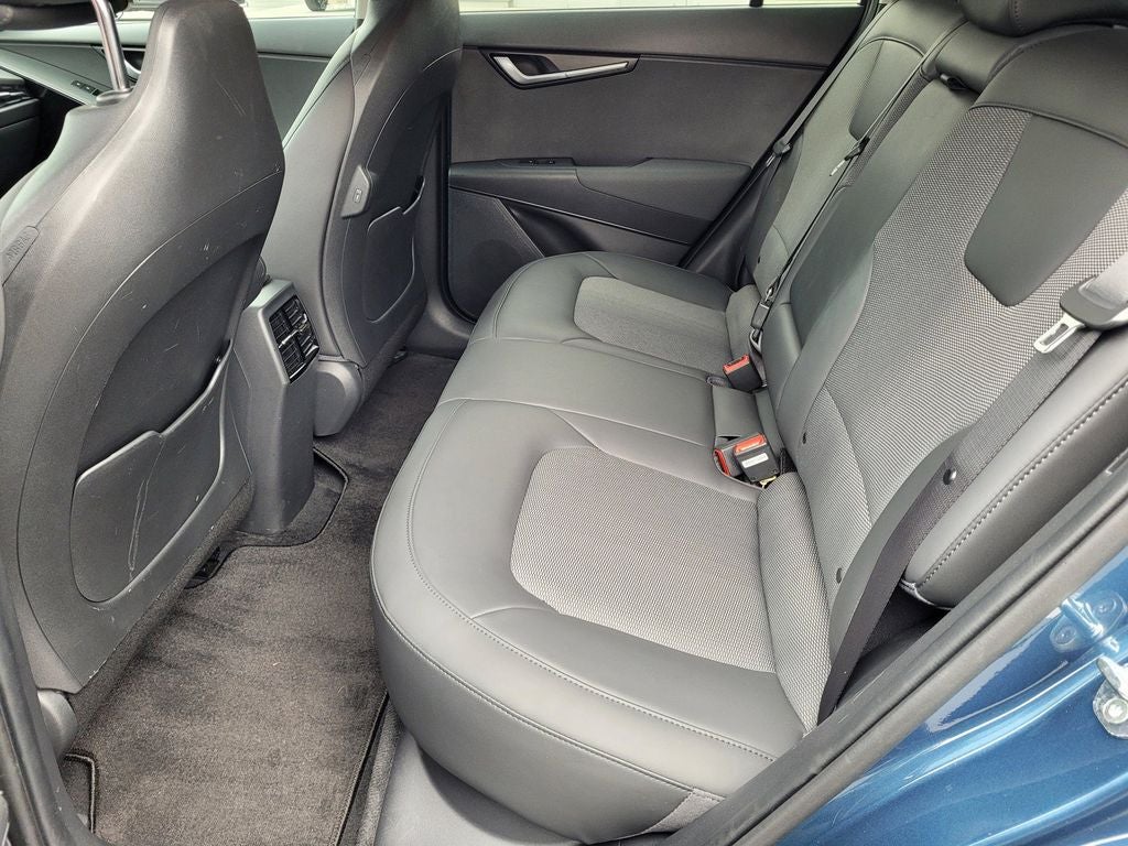 2023 Kia Niro EV Wind