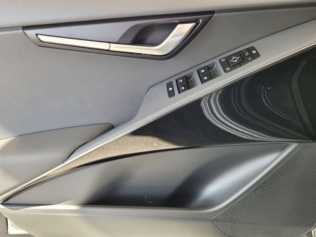 2025 Kia Niro EX Touring