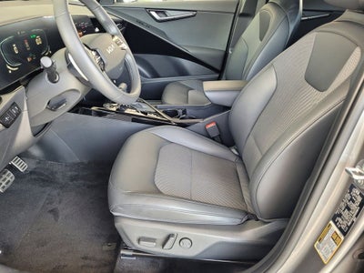 2025 Kia Niro EX Touring