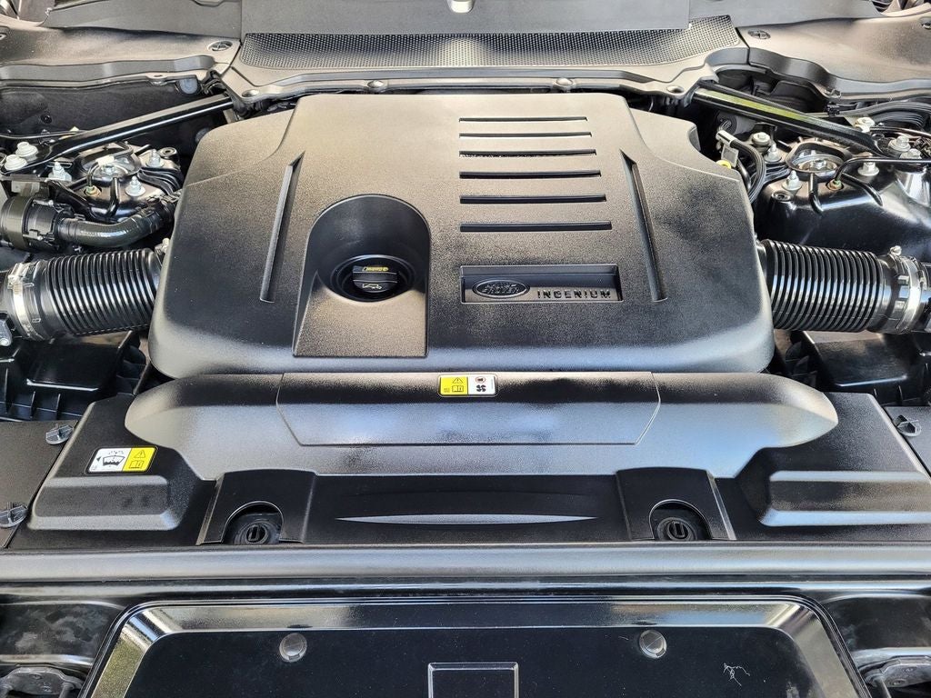 2021 Land Rover Range Rover Sport HSE Silver Edition