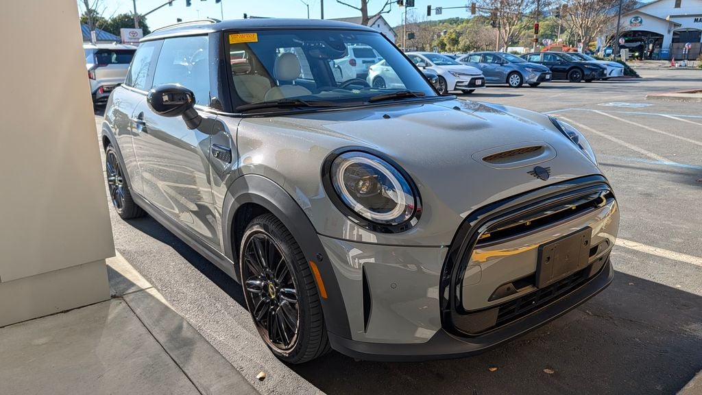2022 MINI Cooper SE Electric Cooper SE