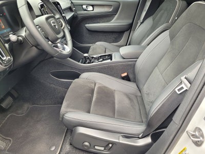 2023 Volvo C40 Recharge Pure Electric Twin Plus