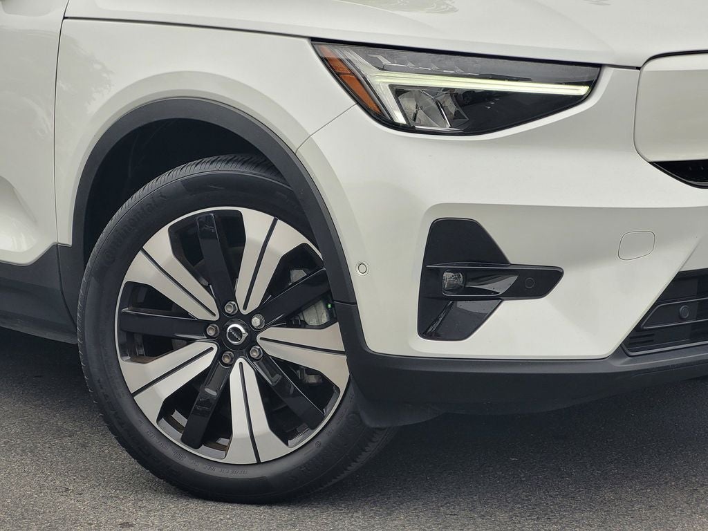 2023 Volvo C40 Recharge Pure Electric Twin Plus